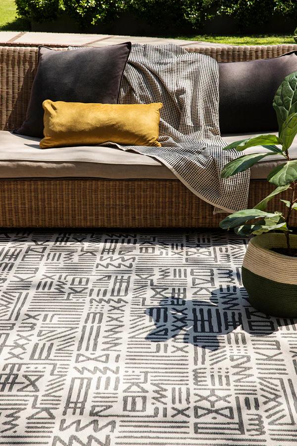 Rugs Indoor & Outdoor