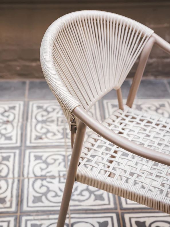 Masai Outdoor Chair in Dune