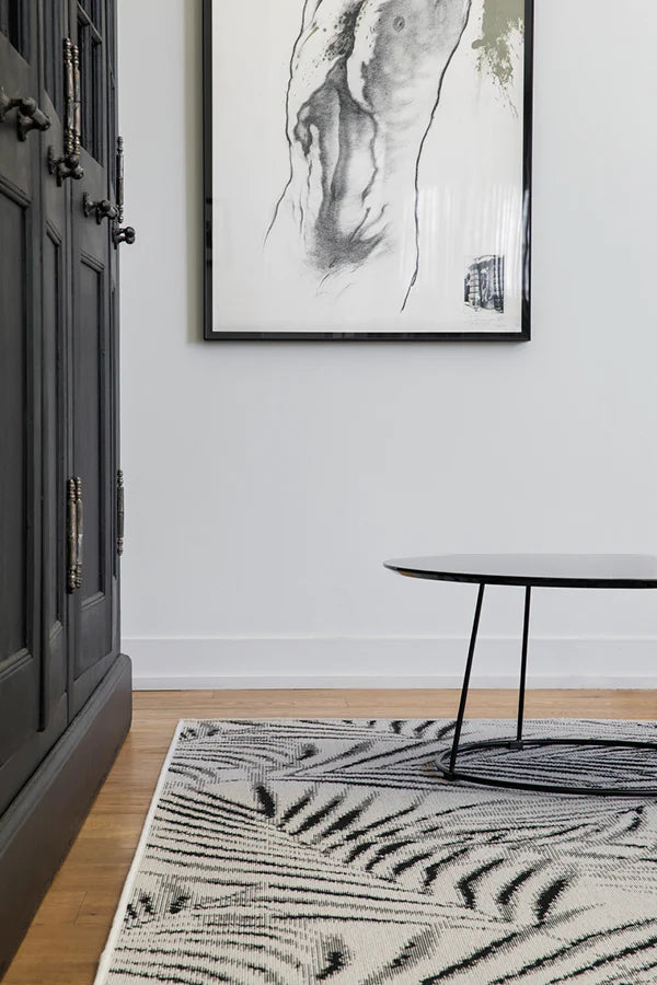 ARECA WHITE WITH BLACK Rug & Runner